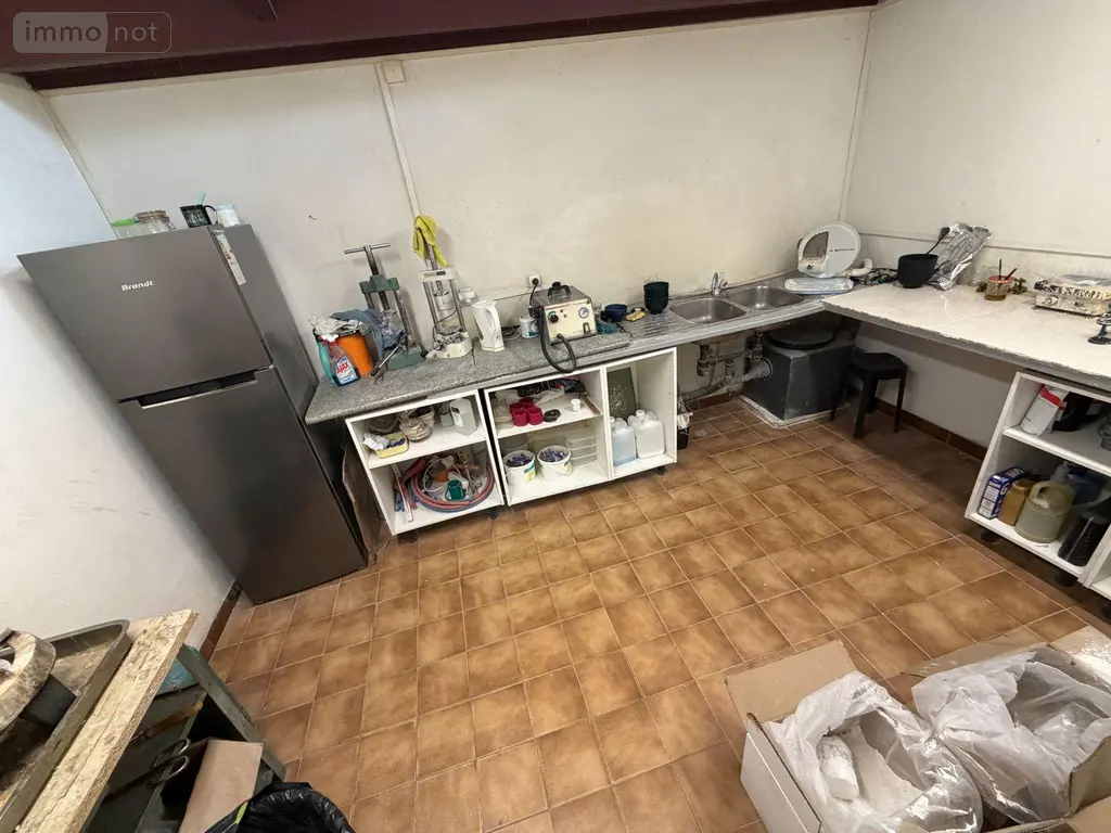 Fonds et murs commerciaux a vendre Saint-Denis 97400 La Réunion 974 56 m2 2 pièces 107500 euros 97405/261 002