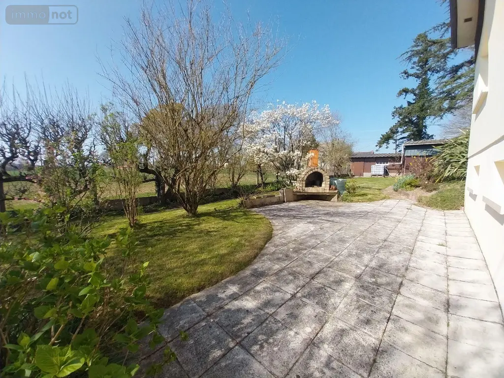 Maison a vendre Pocé-les-Bois 35500 Ille-et-Vilaine 35 137 m2 6 pièces 269990 euros 35131-224 015
