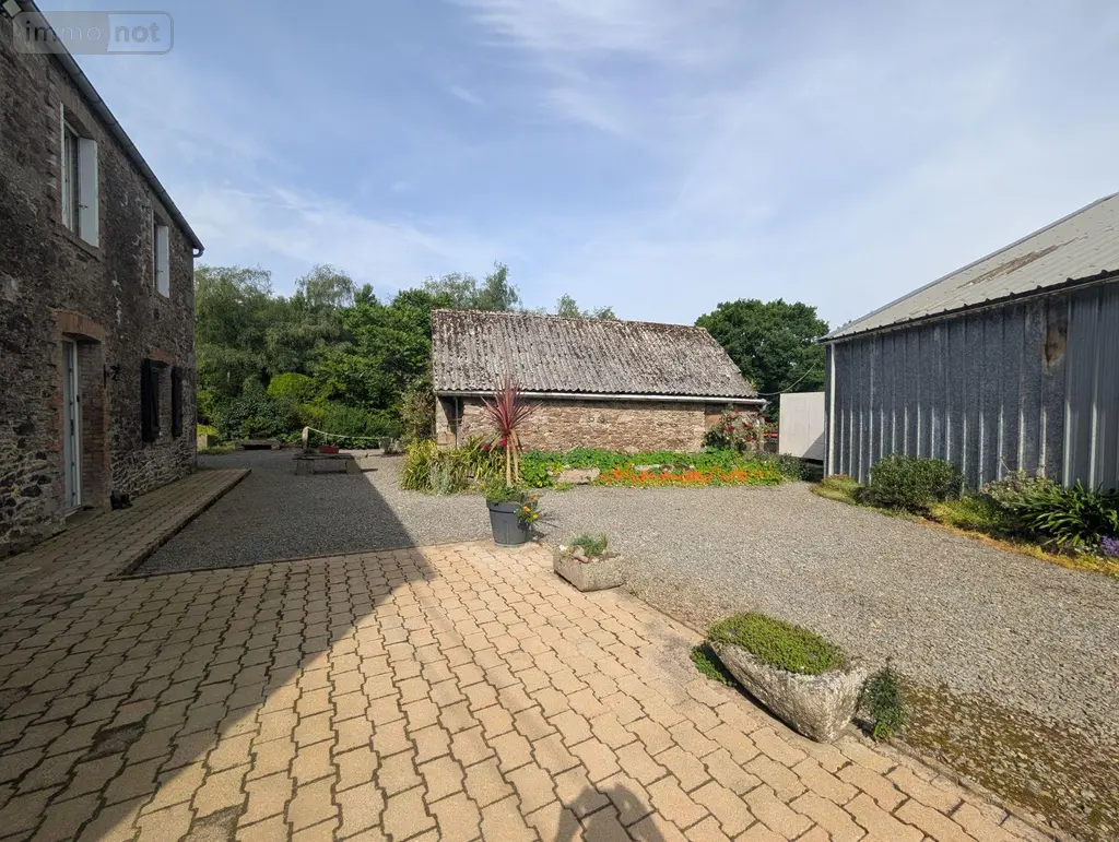 Maison a vendre Loc-Eguiner-Saint-Thégonnec 29410 Finistère 29 190 m2 9 pièces 323800 euros 4141 023
