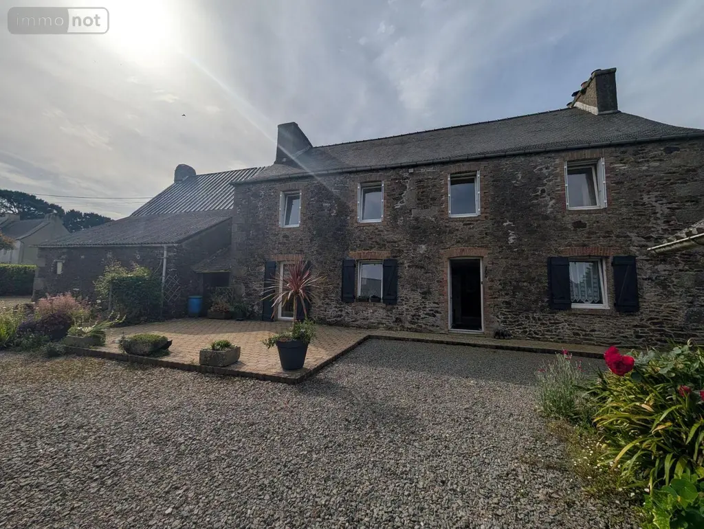 Maison a vendre Loc-Eguiner-Saint-Thégonnec 29410 Finistère 29 190 m2 9 pièces 323800 euros 4141 028