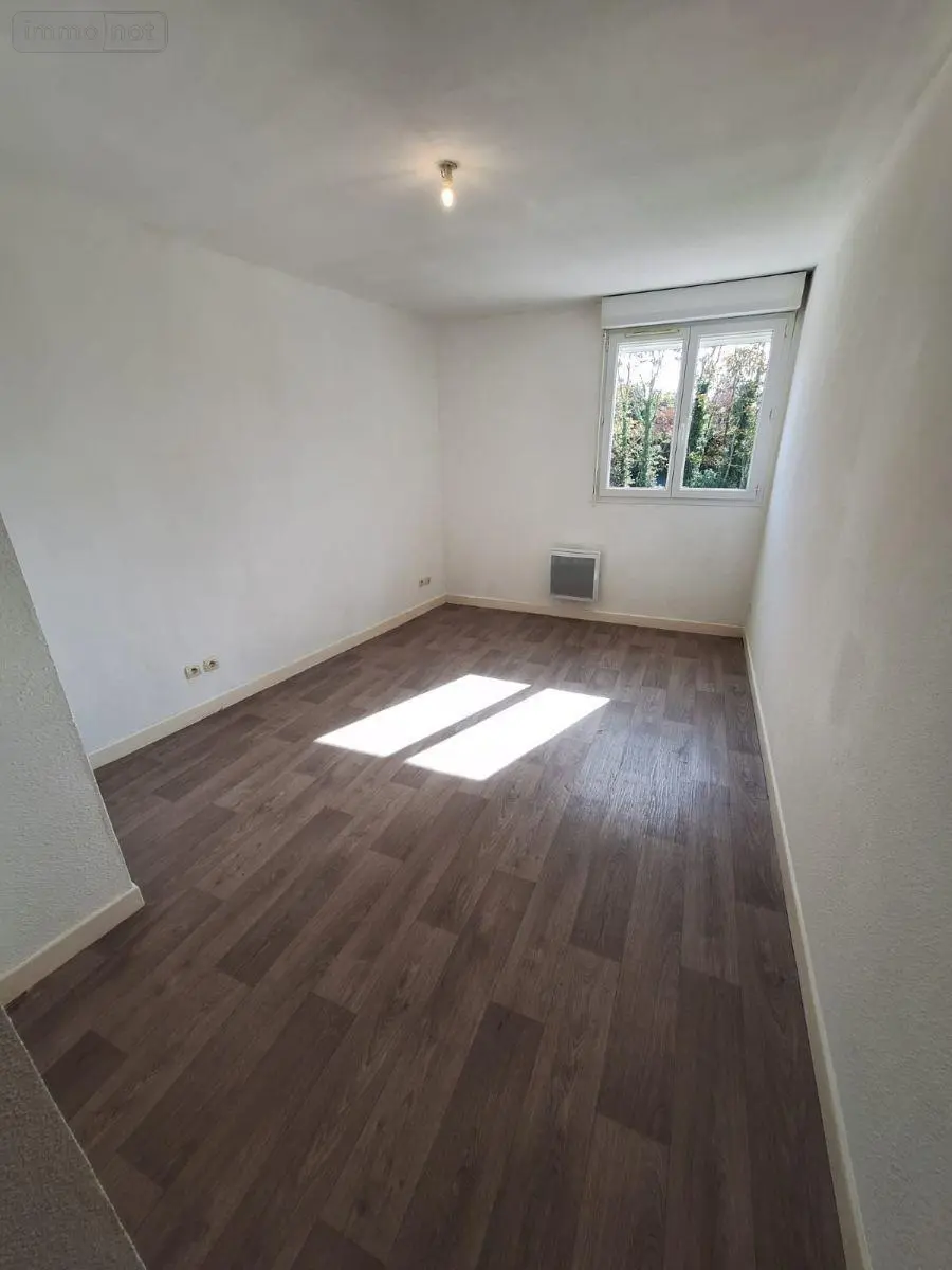 Appartement a vendre Lesparre-Médoc 33340 Gironde 33 75 m2 3 pièces 117500 euros 016/1057 008
