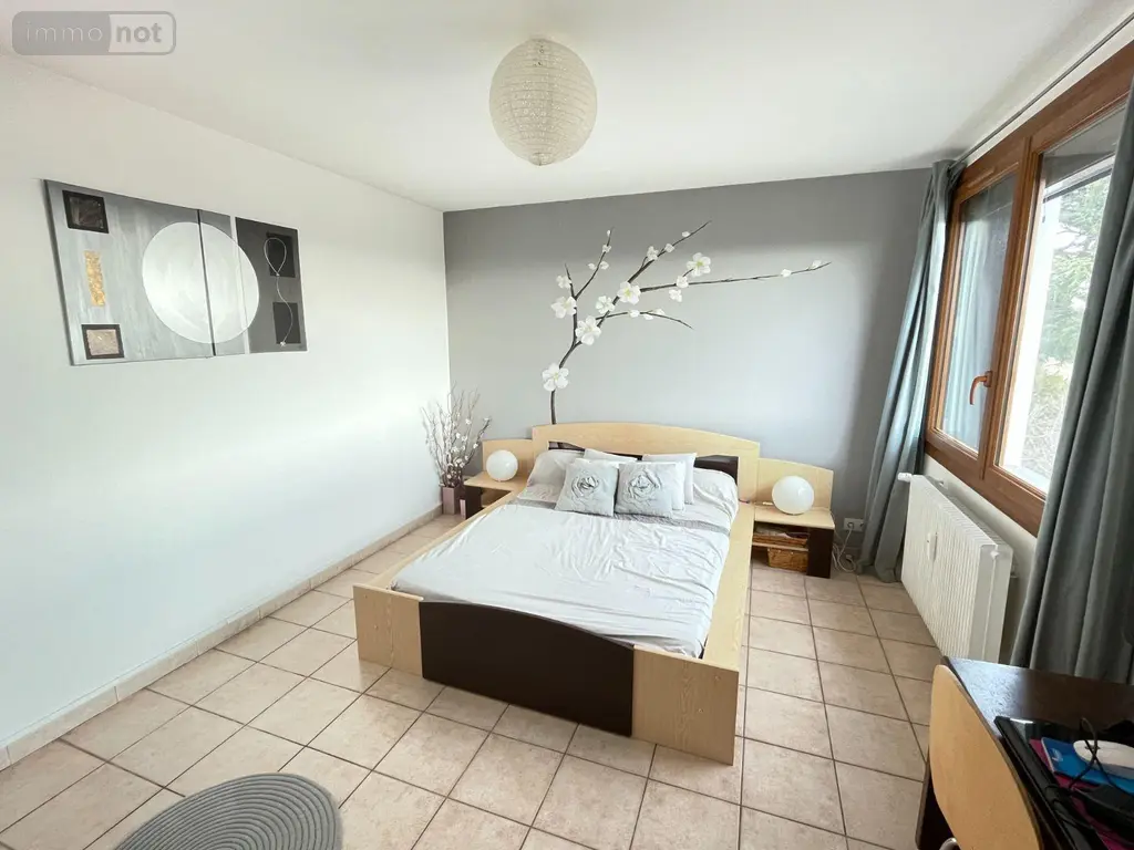 Appartement a vendre Manosque 04100 Alpes-de-Haute-Provence 04 82 m2 4 pièces 169000 euros 025/1931 006