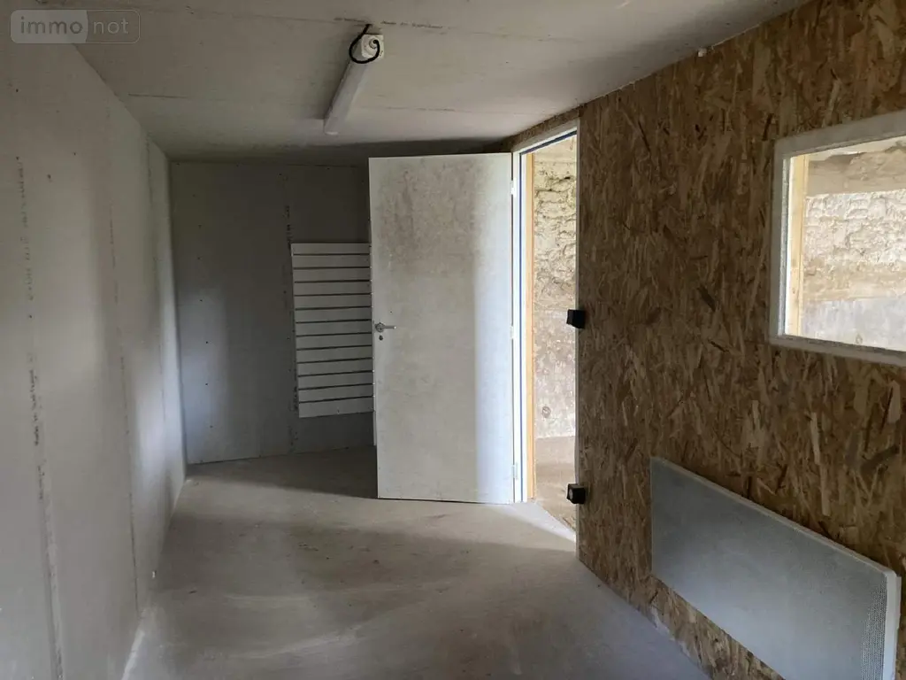 Location fonds et murs commerciaux Saint-Ouen-des-Alleux 35140 Ille-et-Vilaine 35 80 m2 300 euros 137/4019 002