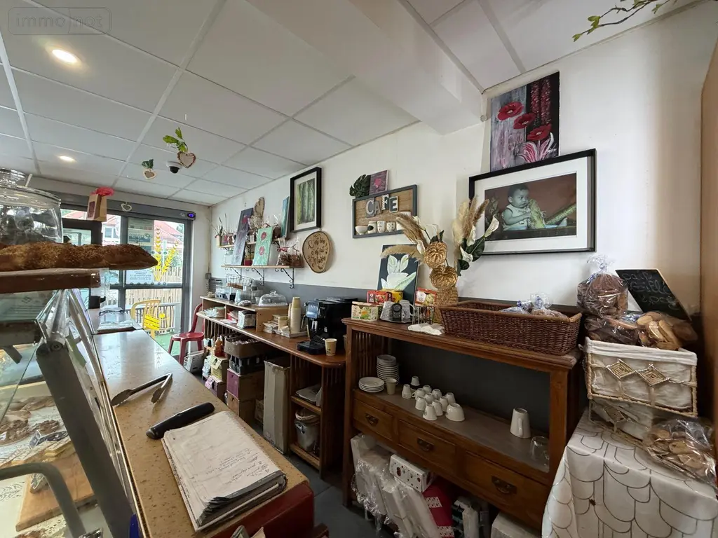 Fonds et murs commerciaux a vendre La Plaine-des-Palmistes 97431 La Réunion 974 45 m2 3 pièces 213000 euros 97405/262 012