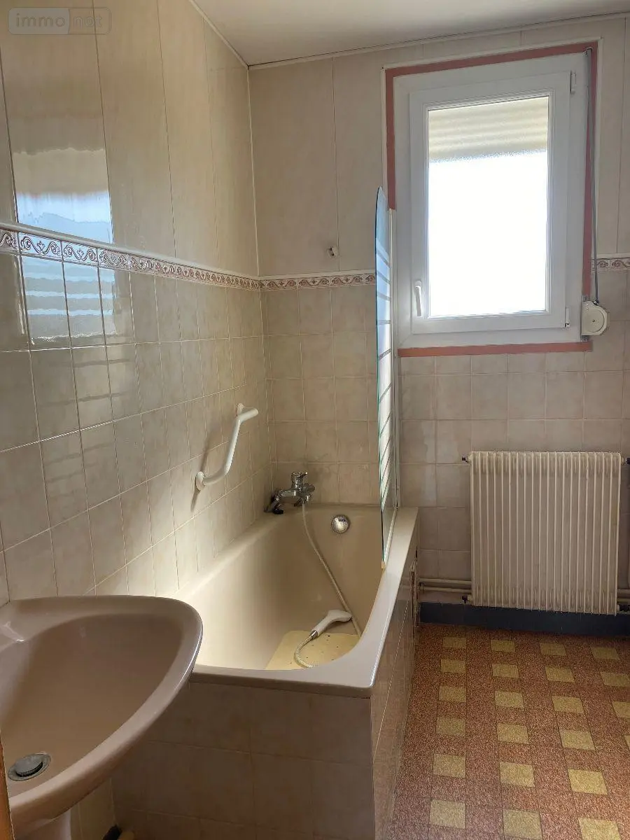 Appartement a vendre Paray-le-Monial 71600 Saône-et-Loire 71 68 m2 3 pièces 80000 euros 71130/3 016
