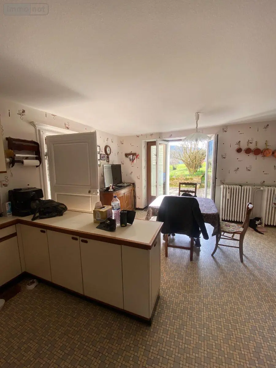 Maison a vendre Noidans-lès-Vesoul 70000 Haute-Saône 70 200 m2 10 pièces 230000 euros 70003-258 010