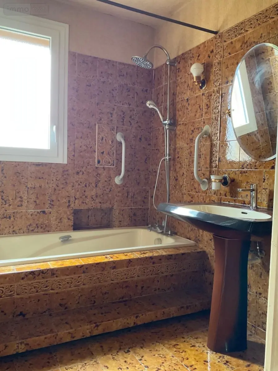 Maison a vendre Gourdon 46300 Lot 46 110 m2 5 pièces 170520 euros 46041/449 015