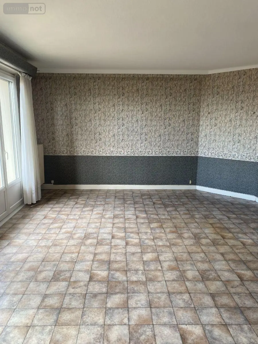 Appartement a vendre Saint-Dizier 52100 Haute-Marne 52 76 m2 4 pièces 91300 euros JO/1055 005