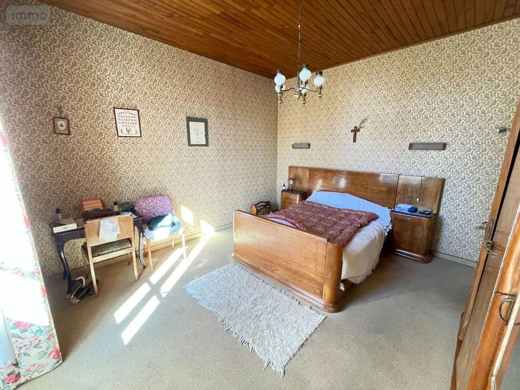 Immeuble de rapport a vendre Manosque 04100 Alpes-de-Haute-Provence 04 398 m2 15 pièces 522600 euros 025/1932 009