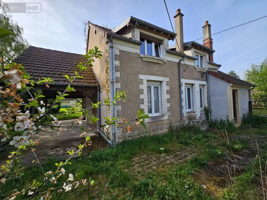 Maison a vendre Saint-Amand-Montrond 18200 Cher 18 132 m2 7 pièces 94340 euros 26064 002