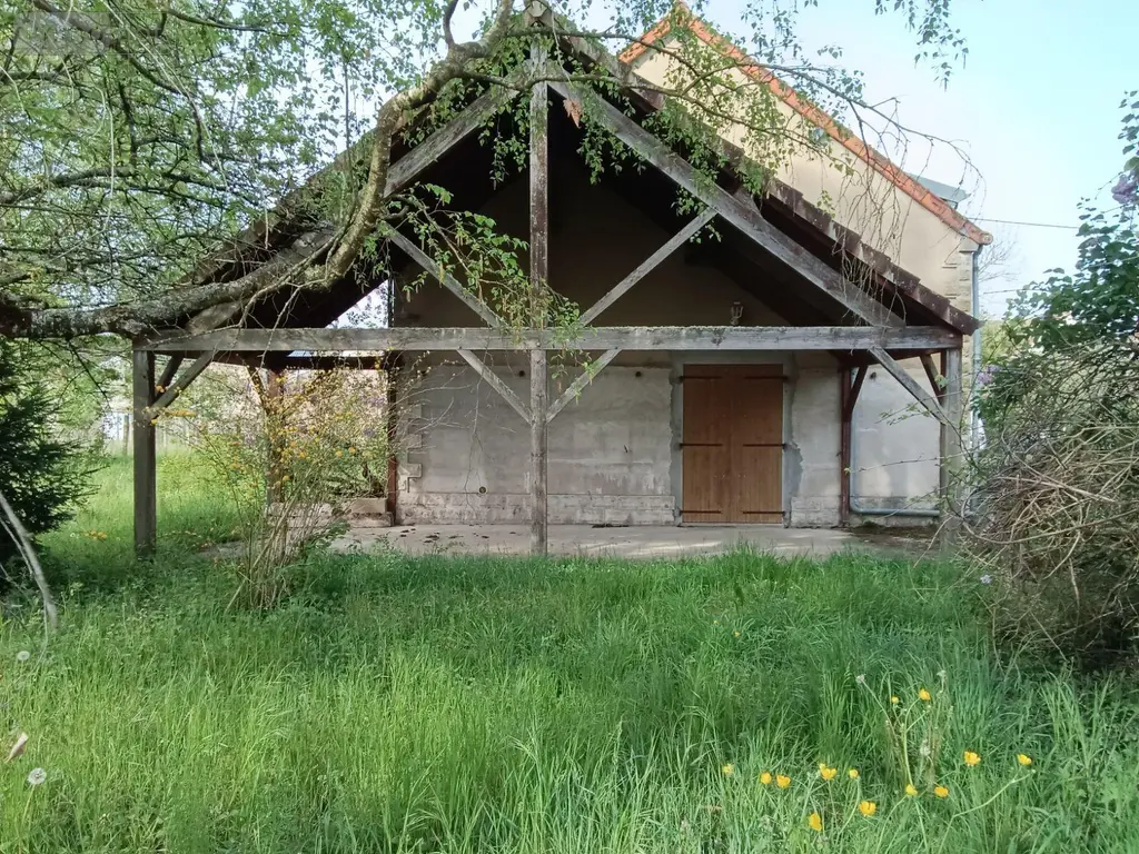 Maison a vendre Saint-Amand-Montrond 18200 Cher 18 132 m2 7 pièces 94340 euros 26064 012