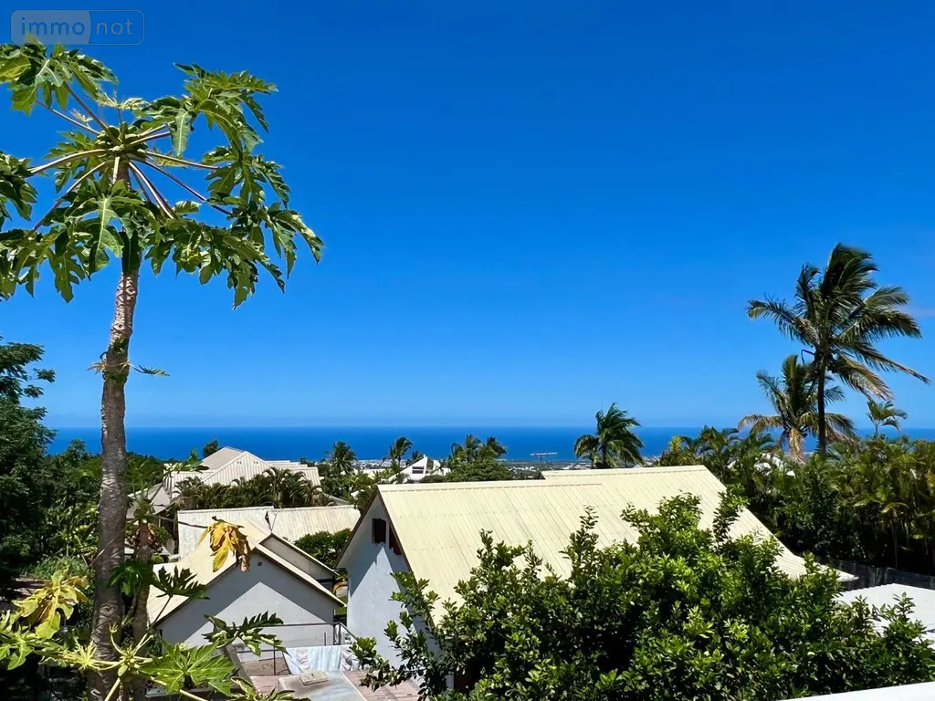 Maison a vendre Saint-Pierre 97410 La Réunion 974 215 m2 8 pièces 765000 euros 97404/18 008