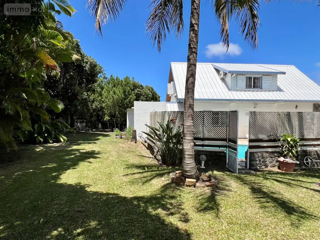 Maison a vendre Saint-Pierre 97410 La Réunion 974 215 m2 8 pièces 765000 euros 97404/18 011