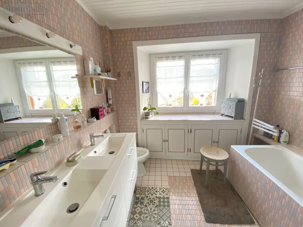 Maison a vendre Marmanhac 15250 Cantal 15 157 m2 7 pièces 285000 euros 15061-51 022