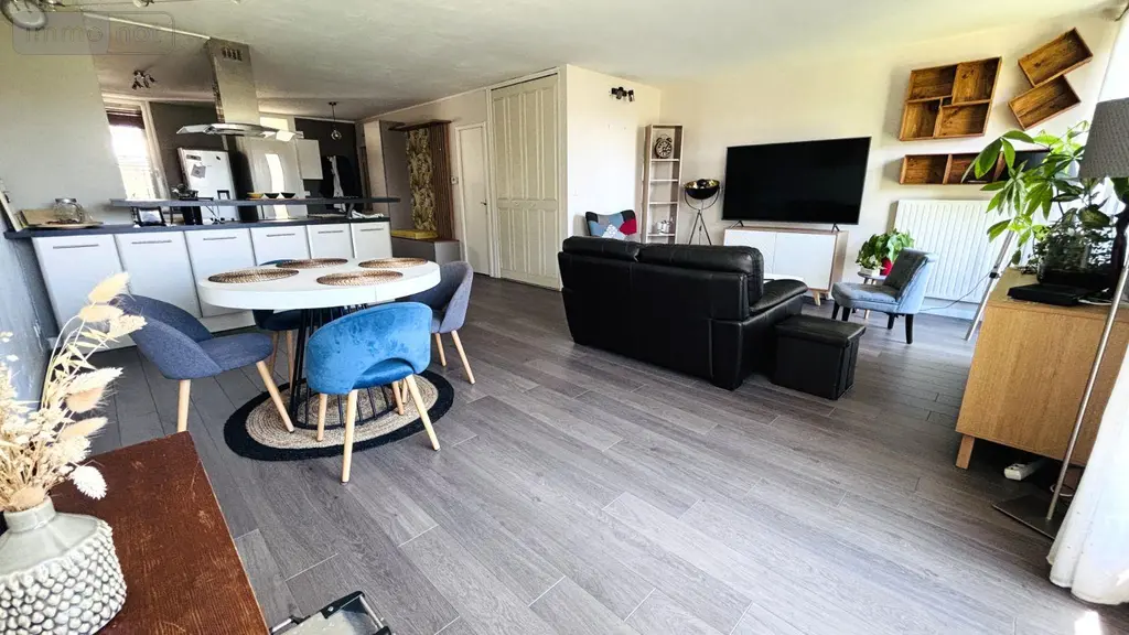 Appartement a vendre Bruz 35170 Ille-et-Vilaine 35 77 m2 3 pièces 238000 euros 35176/364 008