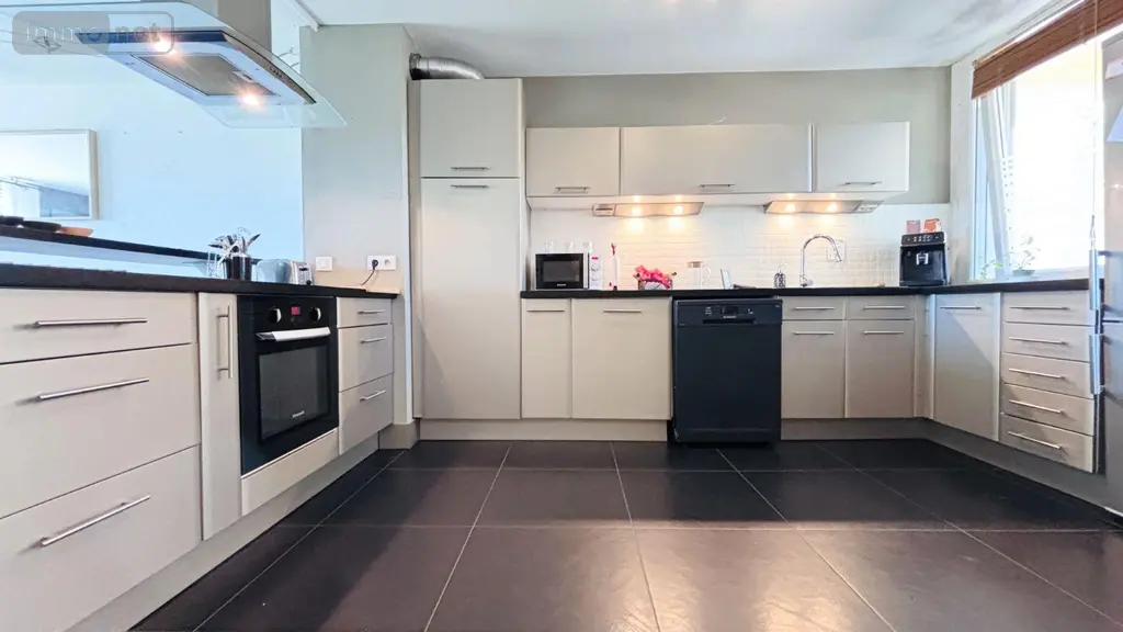 Appartement a vendre Bruz 35170 Ille-et-Vilaine 35 77 m2 3 pièces 238000 euros 35176/364 003