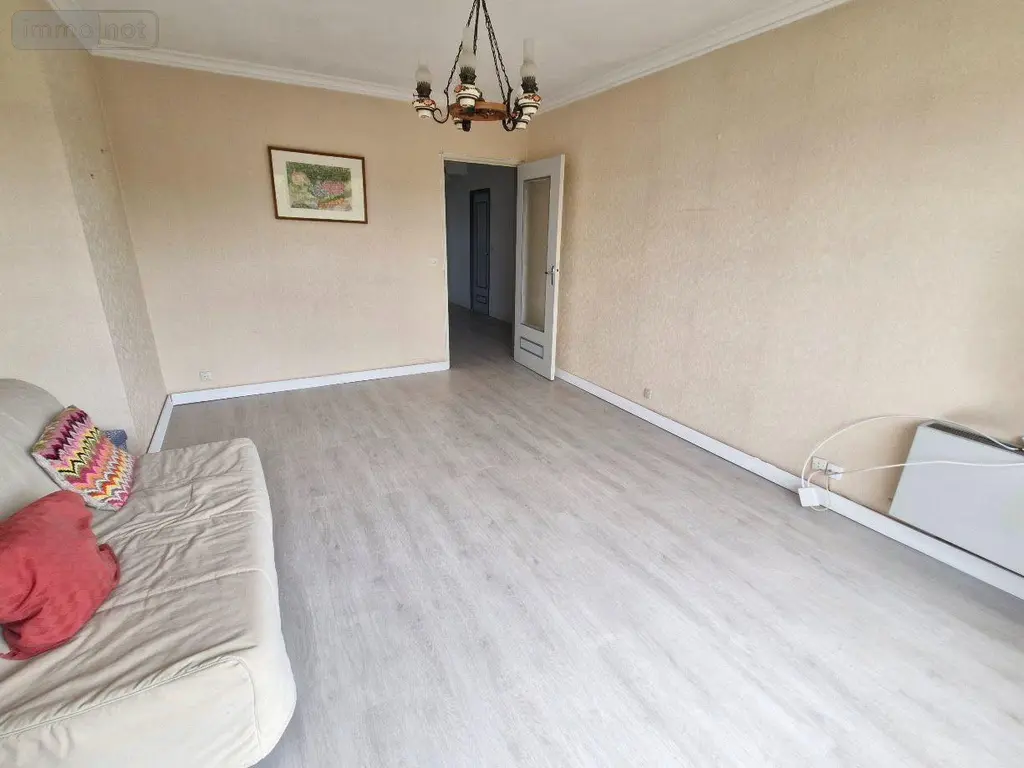 Appartement a vendre Rennes 35000 Ille-et-Vilaine 35 79 m2 4 pièces 178160 euros 30-AL 006