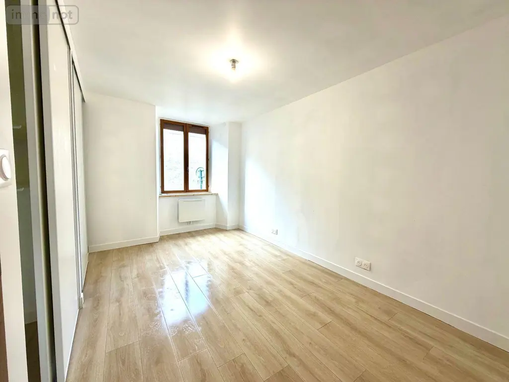 Appartement a vendre Le Pont-de-Beauvoisin 38480 Isère 38 90 m2 4 pièces 179000 euros 73007-209 011