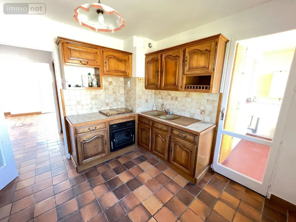 Appartement a vendre Manosque 04100 Alpes-de-Haute-Provence 04 93 m2 4 pièces 179400 euros 025/1933 005