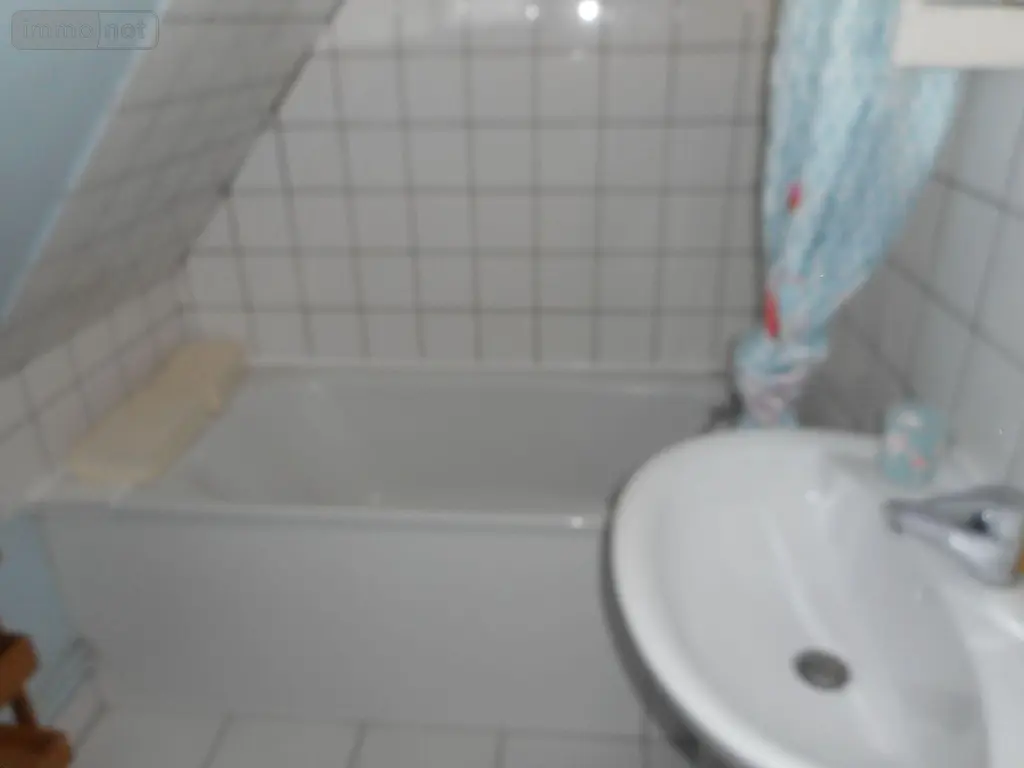 Location appartement Condé-en-Normandie 14110 Calvados 14 23 m2 2 pièces 299 euros 14085-3669 004