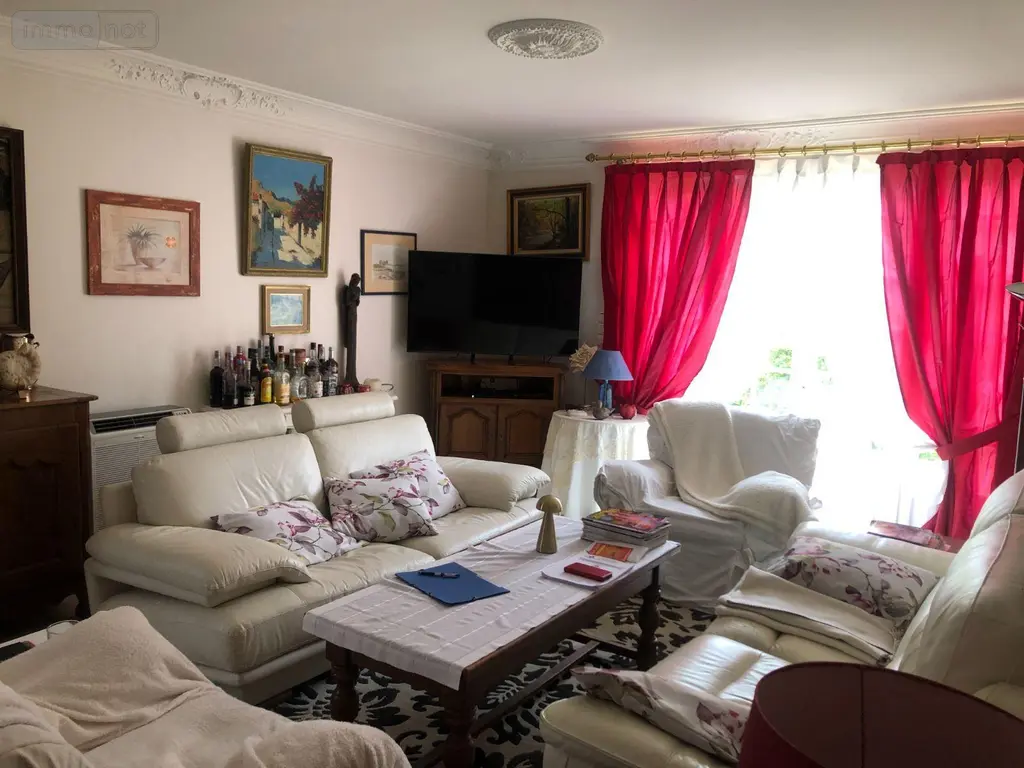 Maison a vendre Issoudun 36100 Indre 36 238 m2 10 pièces 471600 euros 11813/1518 009