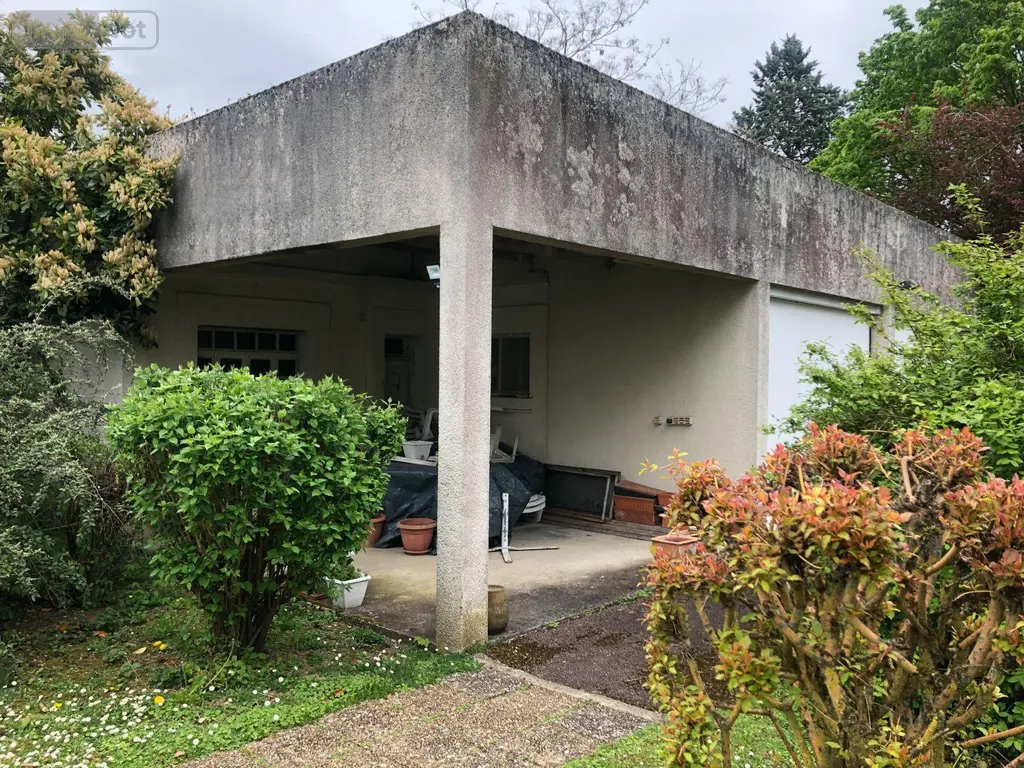 Maison a vendre Issoudun 36100 Indre 36 238 m2 10 pièces 471600 euros 11813/1518 027