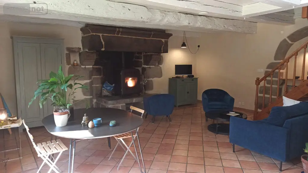 Maison a vendre Combourg 35270 Ille-et-Vilaine 35 170 m2 8 pièces 365750 euros 091-842 003