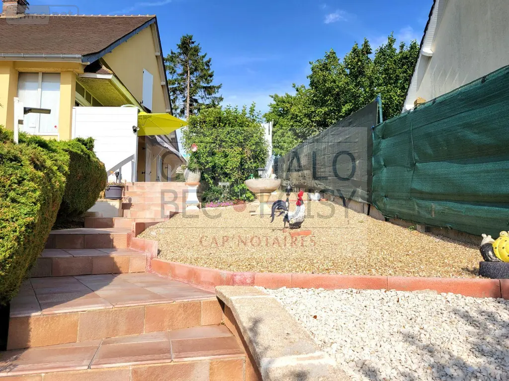 Maison a vendre La Chapelle-du-Noyer 28200 Eure-et-Loir 28 140 m2 6 pièces 233500 euros RC/984 014