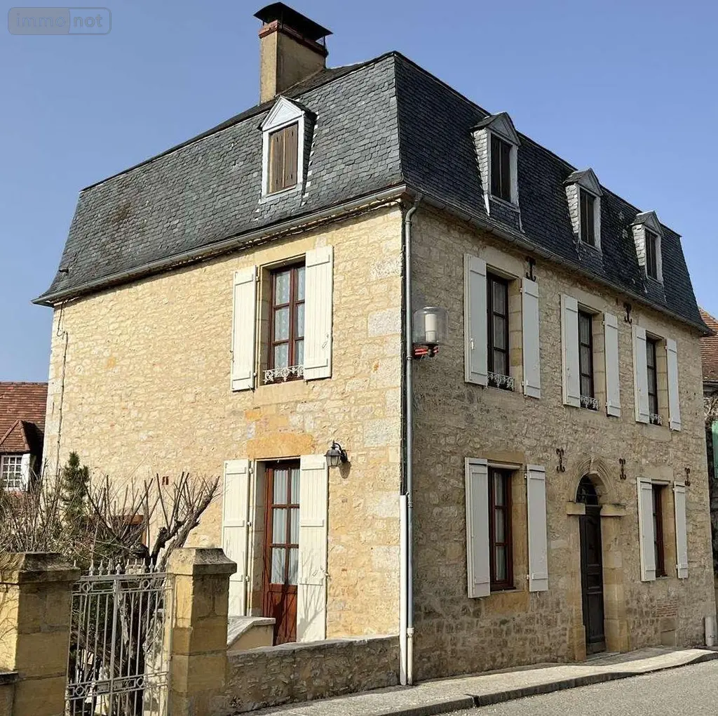 Maison a vendre Gourdon 46300 Lot 46 170 m2 7 pièces 199000 euros 46041/451 002