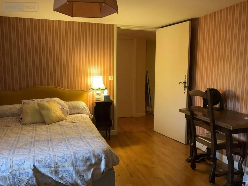 Maison a vendre Gourdon 46300 Lot 46 170 m2 7 pièces 199000 euros 46041/451 022