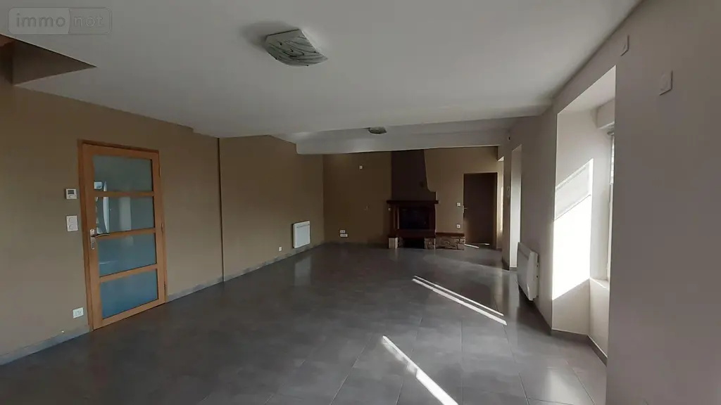 Location maison Champeaux 35500 Ille-et-Vilaine 35 174 m2 7 pièces 1015 euros 35131-246 002