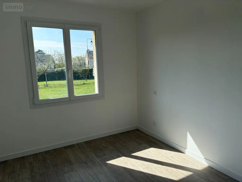 Location maison Châtillon-en-Dunois 28290 Eure-et-Loir 28 153 m2 8 pièces 1165 euros JR/984 005