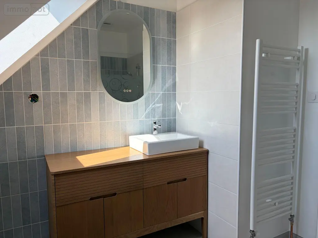 Location maison Châtillon-en-Dunois 28290 Eure-et-Loir 28 153 m2 8 pièces 1165 euros JR/984 012