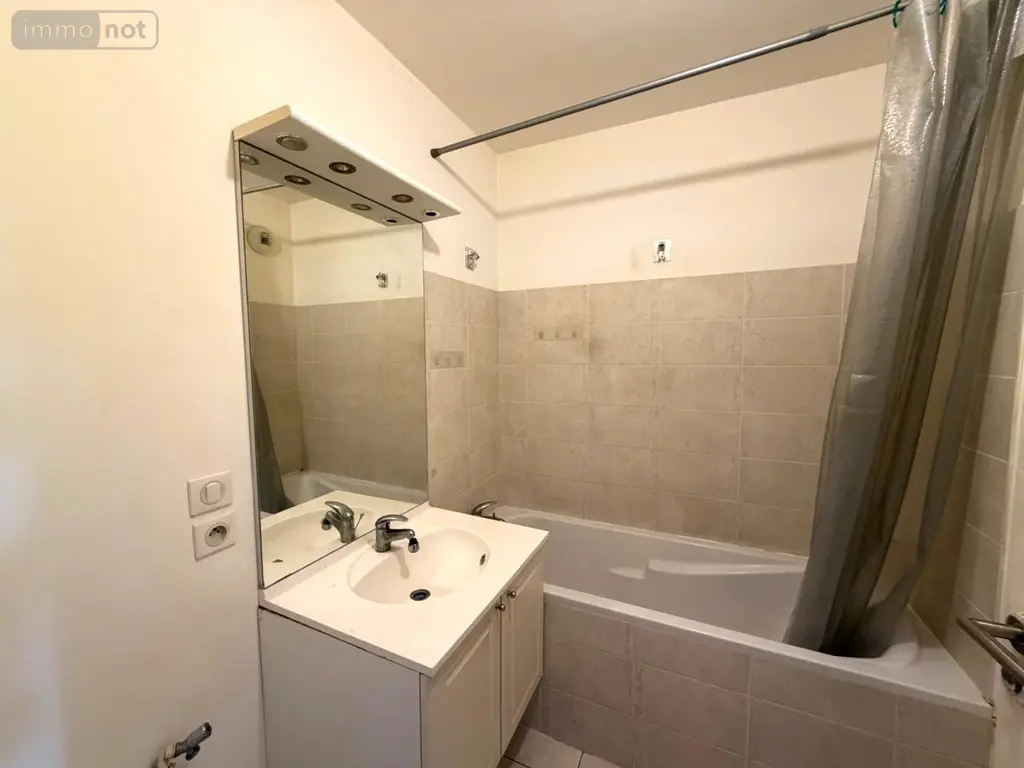 Appartement a vendre Bailleul 59270 Nord 59 58 m2 3 pièces 188250 euros H02221 011