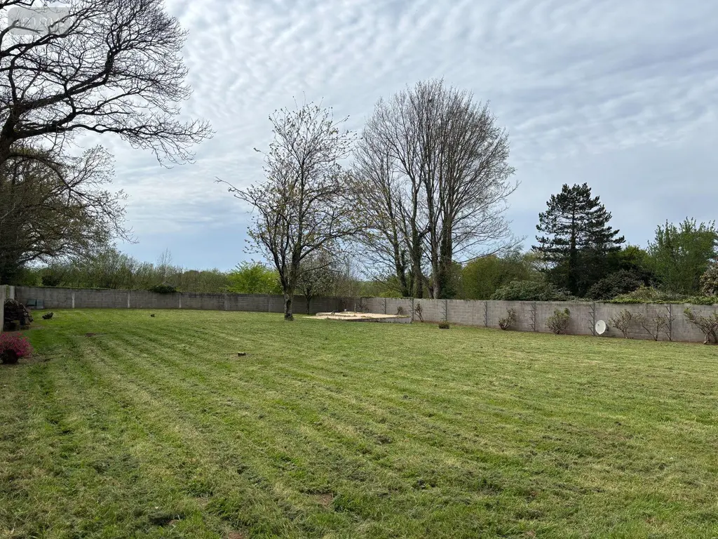 Terrain a batir a vendre Quéménéven 29180 Finistère 29 59200 euros TEBA/1072 003