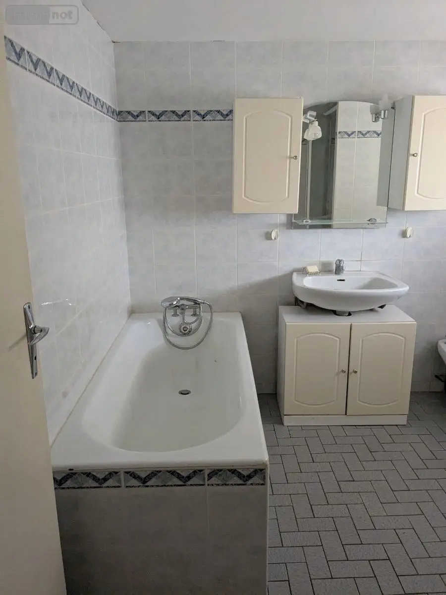 Maison a vendre Coudray-au-Perche 28330 Eure-et-Loir 28 133 m2 6 pièces 117700 euros 11247/279 005