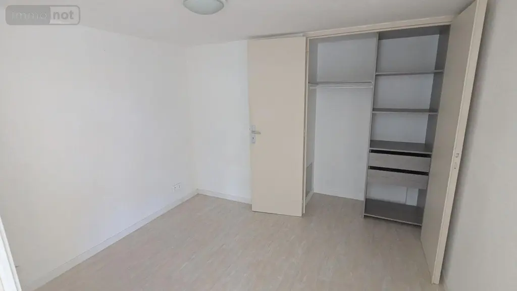 Appartement a vendre Rennes 35000 Ille-et-Vilaine 35 47 m2 3 pièces 228000 euros 2607 008