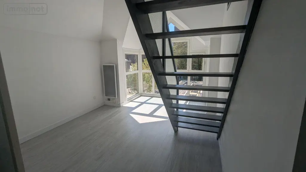 Appartement a vendre Rennes 35000 Ille-et-Vilaine 35 47 m2 3 pièces 228000 euros 2607 010