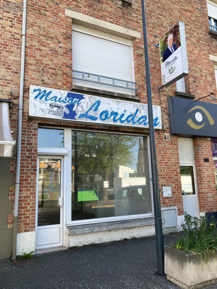Location fonds et murs commerciaux Merville 59660 Nord 59 63 m2 700 euros CLOC157 003