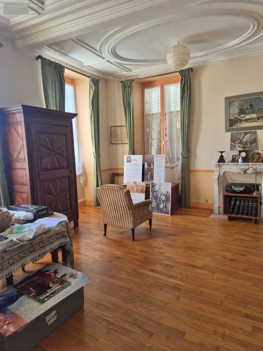 Propriete a vendre Aigurande 36140 Indre 36 338 m2 12 pièces 338000 euros CG/438 018