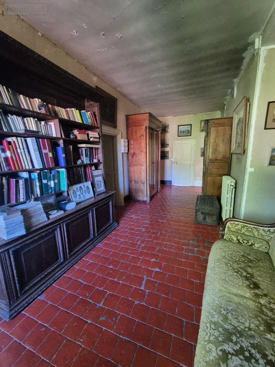Propriete a vendre Aigurande 36140 Indre 36 338 m2 12 pièces 338000 euros CG/438 033