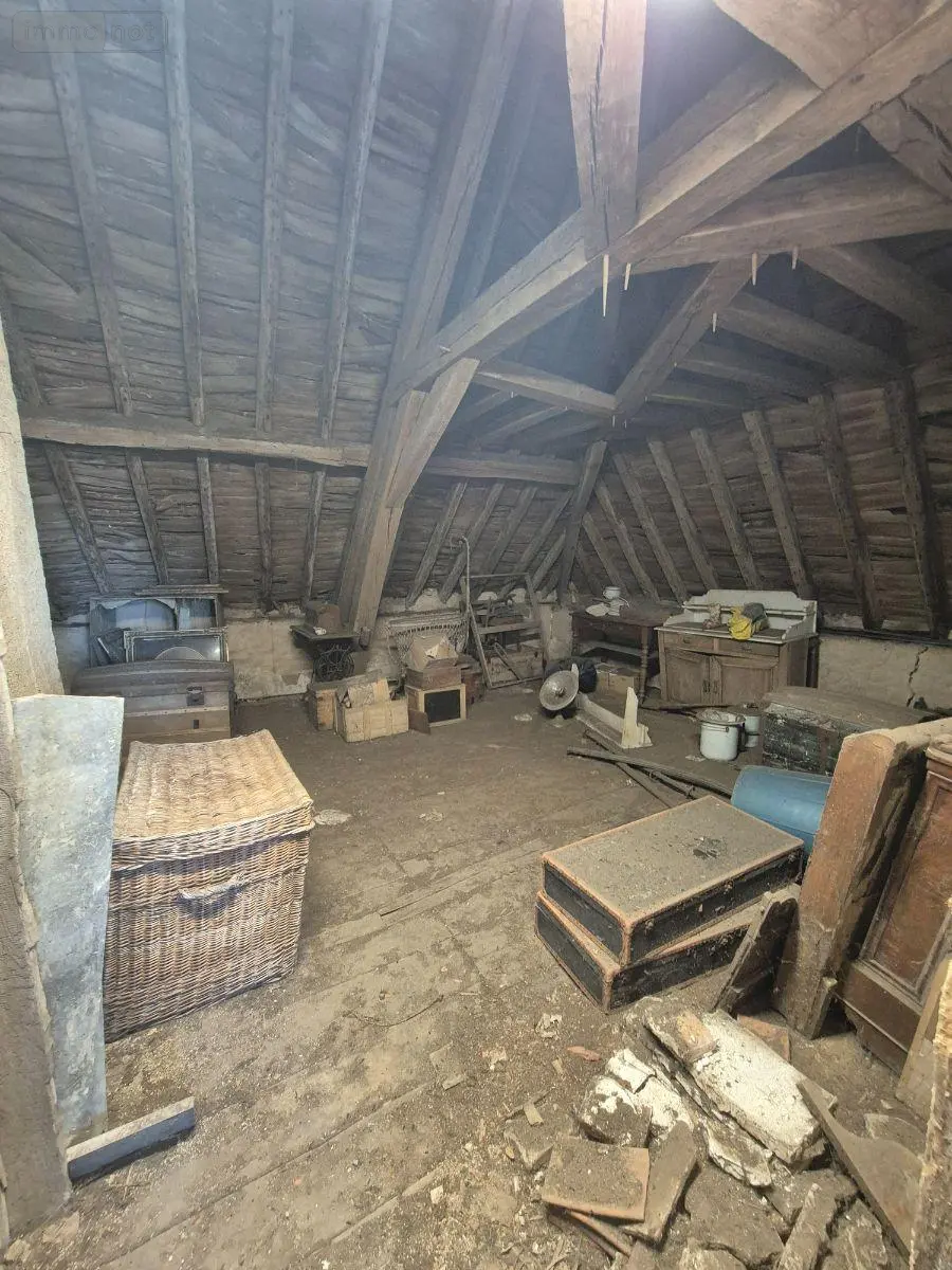 Propriete a vendre Aigurande 36140 Indre 36 338 m2 12 pièces 338000 euros CG/438 052
