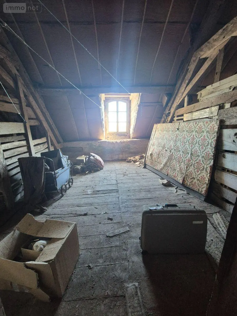 Propriete a vendre Aigurande 36140 Indre 36 338 m2 12 pièces 338000 euros CG/438 053