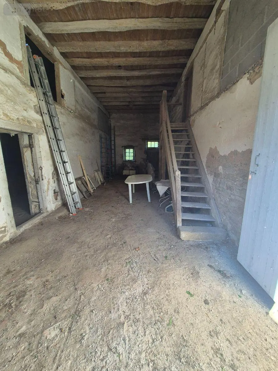 Propriete a vendre Aigurande 36140 Indre 36 338 m2 12 pièces 338000 euros CG/438 072
