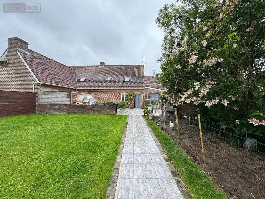 Propriete a vendre Saint-Sylvestre-Cappel 59114 Nord 59 420 m2 18 pièces 878500 euros H126016 016