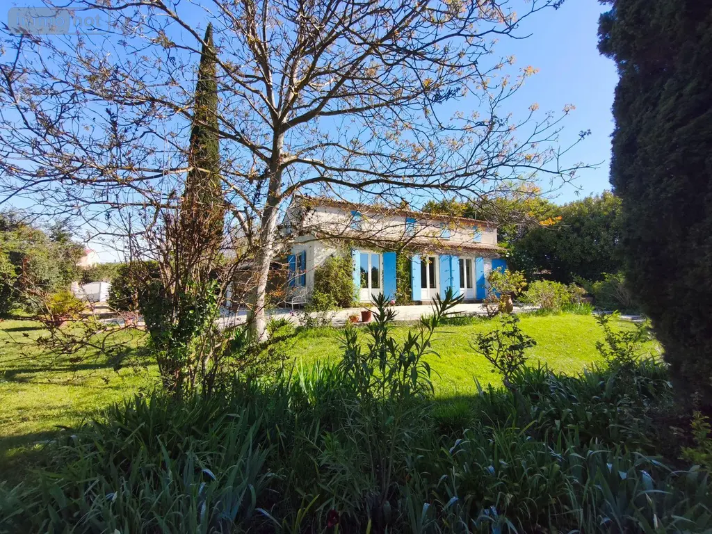 Maison a vendre Saint-Martin-de-Crau 13310 Bouches-du-Rhône 13 170 m2 8 pièces 714000 euros 075/204 002