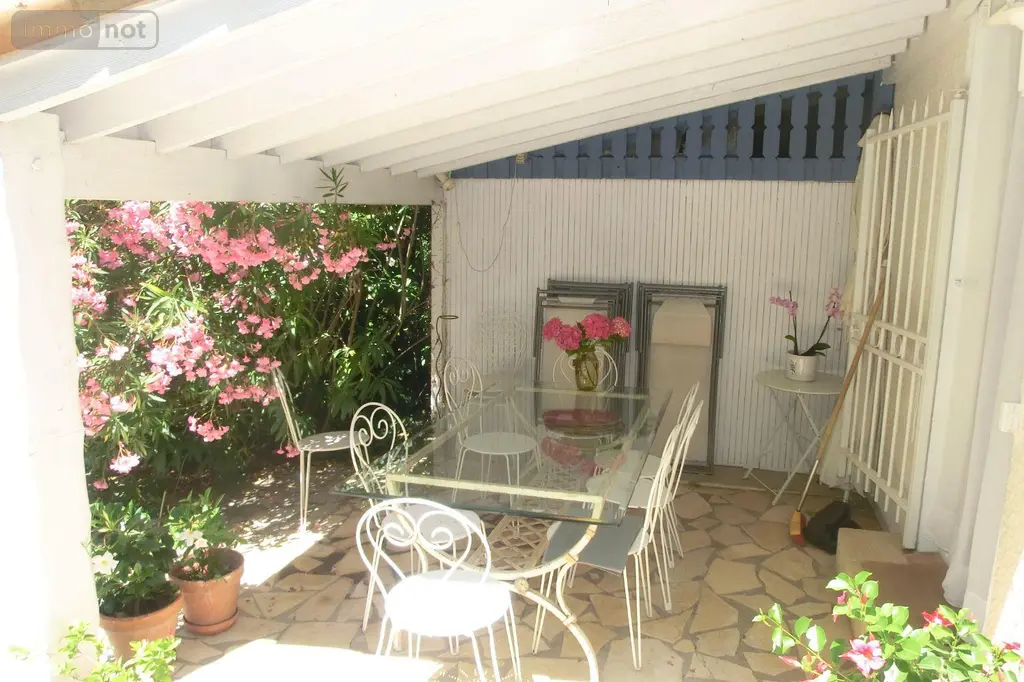 Maison a vendre Saint-Martin-de-Crau 13310 Bouches-du-Rhône 13 170 m2 8 pièces 714000 euros 075/204 014