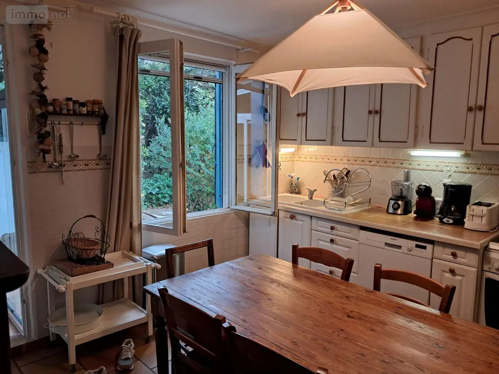 Maison a vendre Saint-Martin-de-Crau 13310 Bouches-du-Rhône 13 170 m2 8 pièces 714000 euros 075/204 017