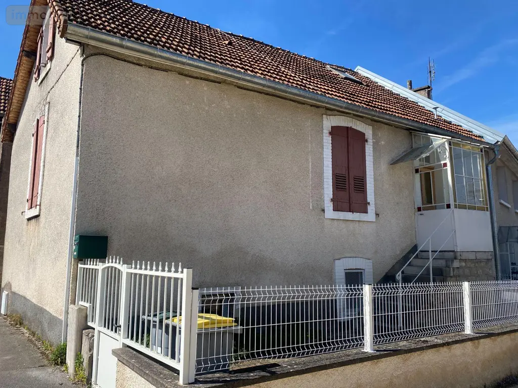 Immeuble de rapport a vendre Noidans-lès-Vesoul 70000 Haute-Saône 70 140 m2 7 pièces 150000 euros 70003-268 002