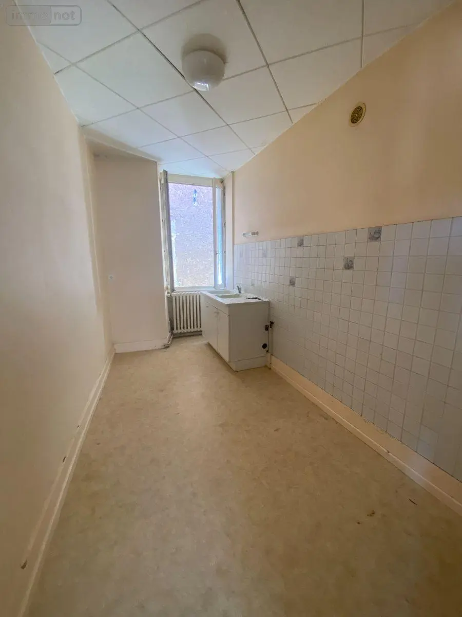 Immeuble de rapport a vendre Noidans-lès-Vesoul 70000 Haute-Saône 70 140 m2 7 pièces 150000 euros 70003-268 007